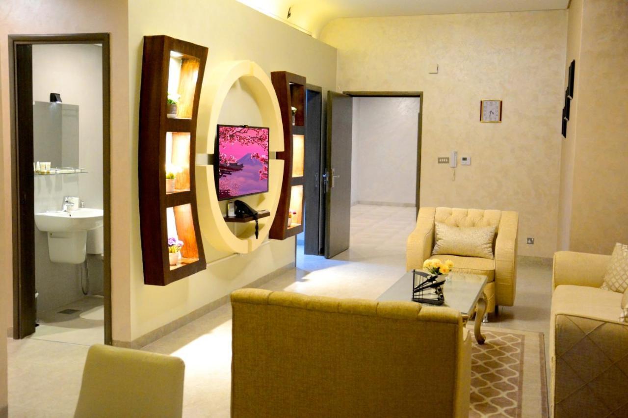 ذا فيفتى ايت السالمية Aparthotel Kuwait City Exterior foto