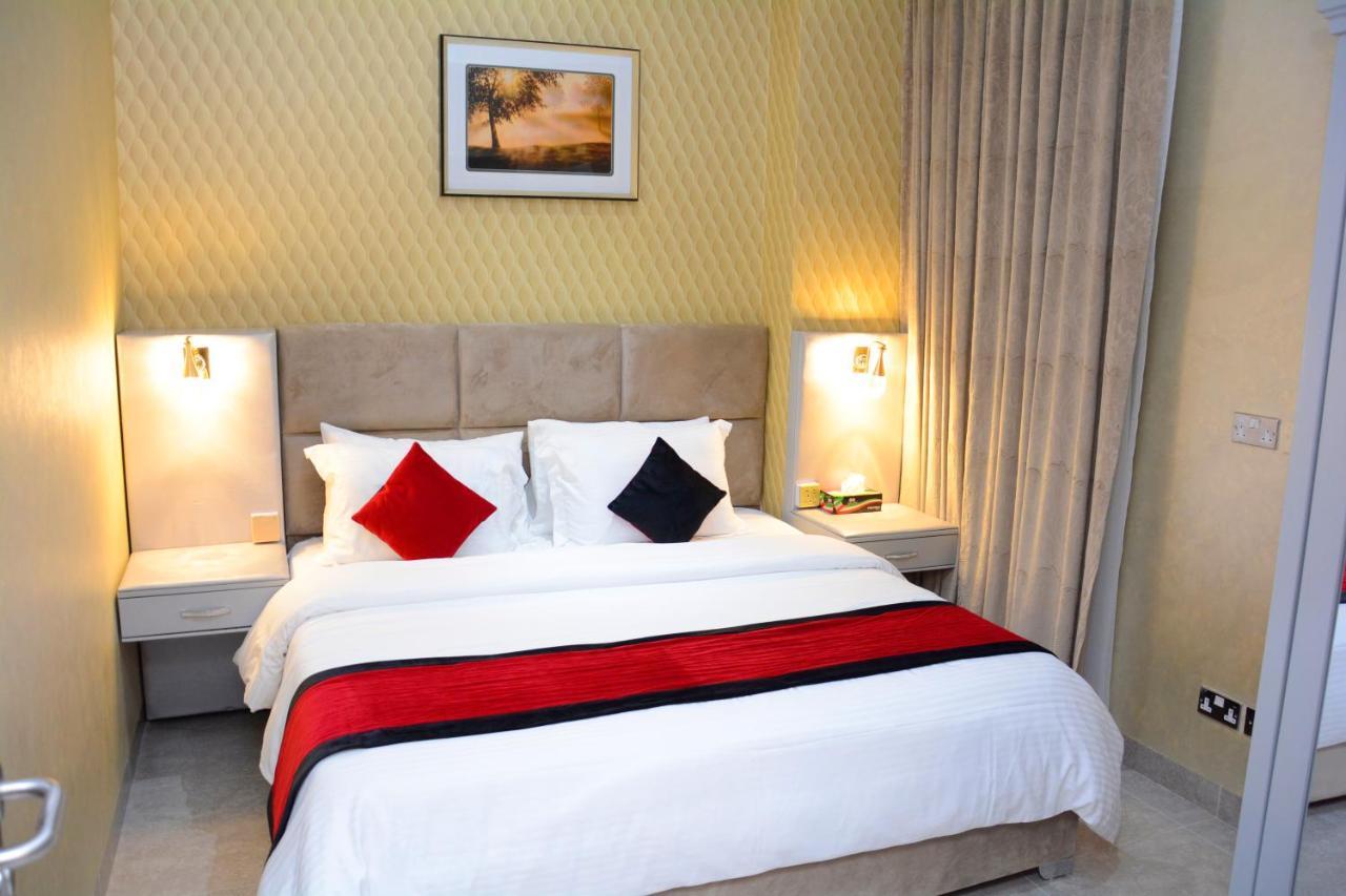 ذا فيفتى ايت السالمية Aparthotel Kuwait City Exterior foto
